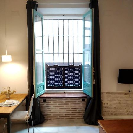 Apartamento "Detras De La Palma" Sevilla Dış mekan fotoğraf