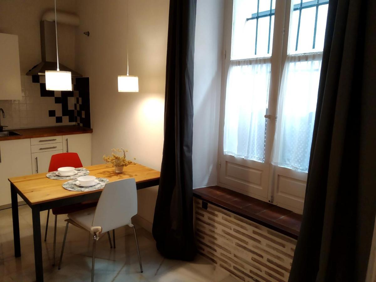 Apartamento "Detras De La Palma" Sevilla Dış mekan fotoğraf